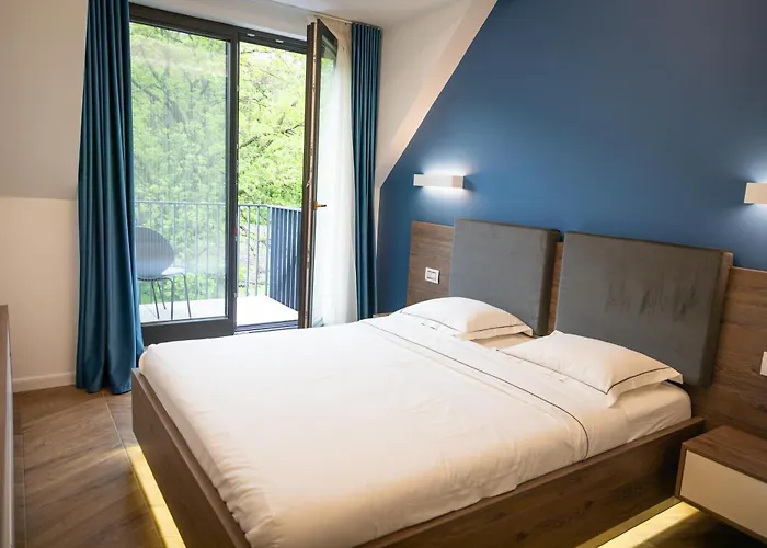 Poshspot Apartments
